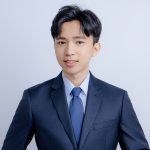 Li-Wei Headshot